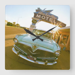 Berömda Blue Swallow Motel på Route 66 Fyrkantig Klocka