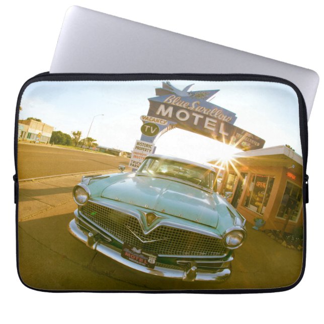 Berömda Blue Swallow Motel på Route 66 Laptop Fodral (Framsidan)