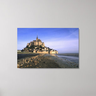 Berömda Le Mont St. Michel ö-fästningen i Canvastryck