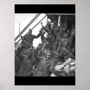 Berömden 369 anländer till N.Y. City_Krig Image Poster