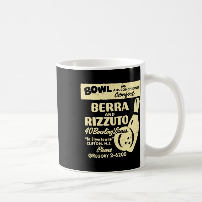 Berra och Rizzuto Bowling Lanes Kaffemugg (Höger)