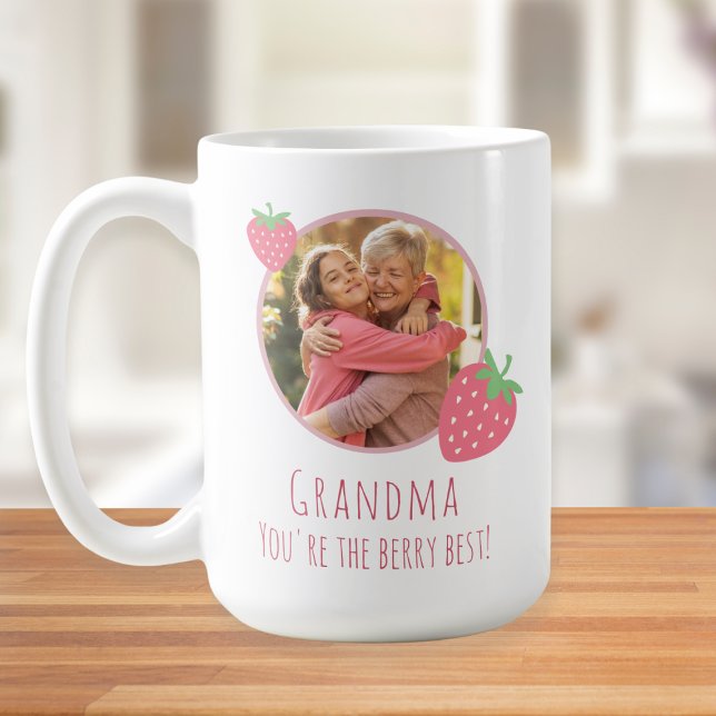 Berry Best Grandma Large Kaffemugg (Large white coffee with custom photo. Text reads "Grandma, you're the berry best")