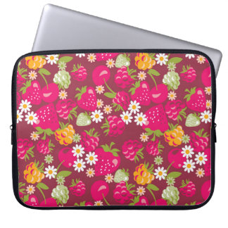 Berry Fabric: Deep Red Seamless Laptop Fodral