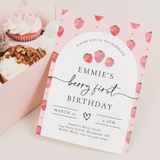 Berry First Birthday-inbjudan | Jordgubbar Inbjudningar (Skapare uppladdad)