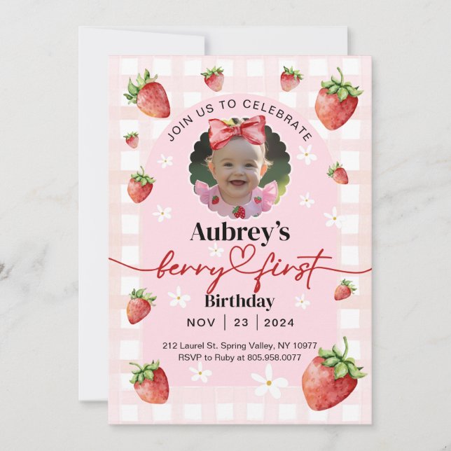 Berry First Birthday-inbjudan med foto Inbjudningar (Framsida)