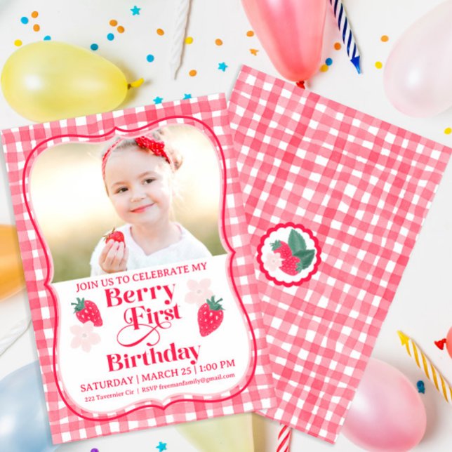 Berry First Birthday Photo Strawberry Girls 1st Inbjudningar (Skapare uppladdad)