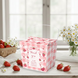 Berry First Birthday Red Gingham Bows Square Presentaskar