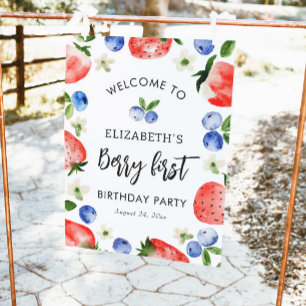 Berry First Birthday Strawberry Välkommen Poster