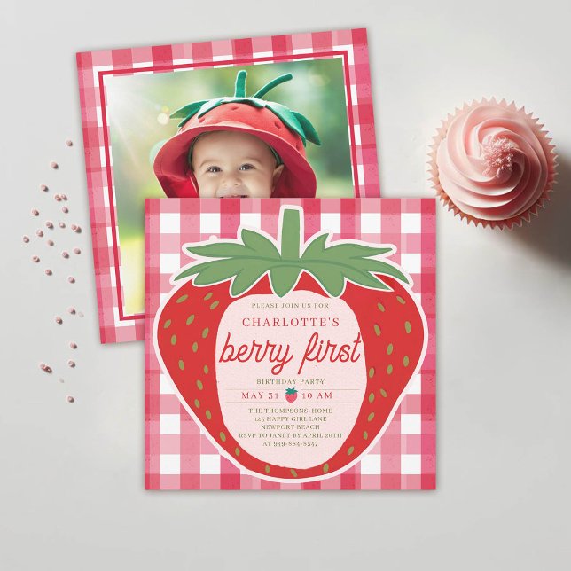Berry First Giant Strawberry Photo 1st Birthday Inbjudningar (berry first birthday party 1st girl strawberry red pink watercolor spring summer photo invitation)