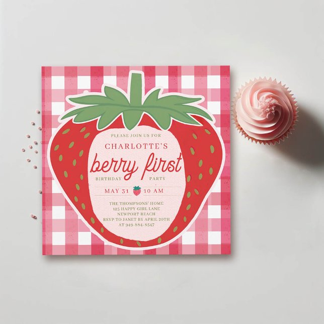 Berry First Giant Strawberry Sweet 1st Birthday Inbjudningar (berry first birthday party 1st girl strawberry red pink watercolor gingham spring summer cute)