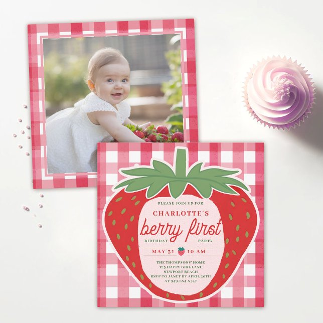 Berry First Strawberry Gingham Photo 1st Birthday Inbjudningar (strawberry 1st birthday party theme photo invitation cute adorable template watercolor)