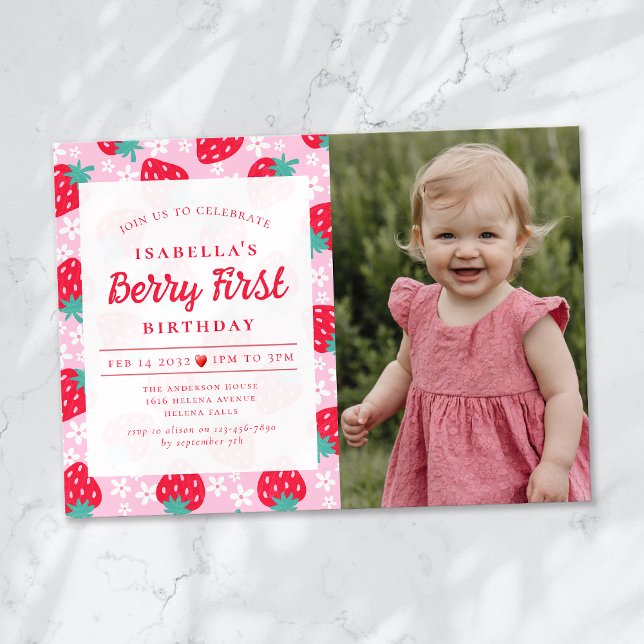 Berry First Strawberry Photo 1st Birthday Party Inbjudningar (Skapare uppladdad)