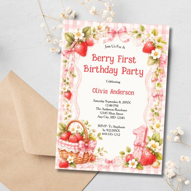 Berry First Strawberry Rosa Rutig Flicka Födelseda Inbjudningar (Berry First Strawberry Girls 1st Birthday invitation. Pink Bows, Florals, Printed or Digital)