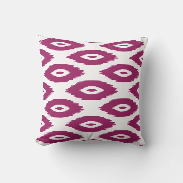 Berry Lila and White Tribal Ikat Dots Kudde (Framsida)
