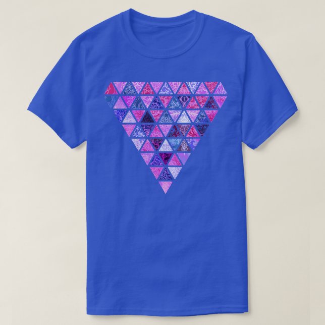 Berry Lila Triangle Patchwork Mönster T Shirt (Design framsida)