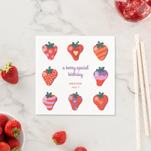 Berry Speciell Strawberry Birthday - White Pappersservett (Insitu)