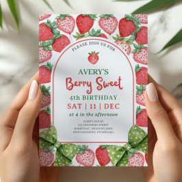 Berry Sweet 4th Birthday Strawberry Invitation Inbjudningar