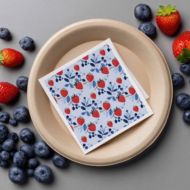 Berry Sweet Baby Shower Papper Plate Pappersservett (This adorable design is bursting with charm, perfect for a spring and summer celebration!)