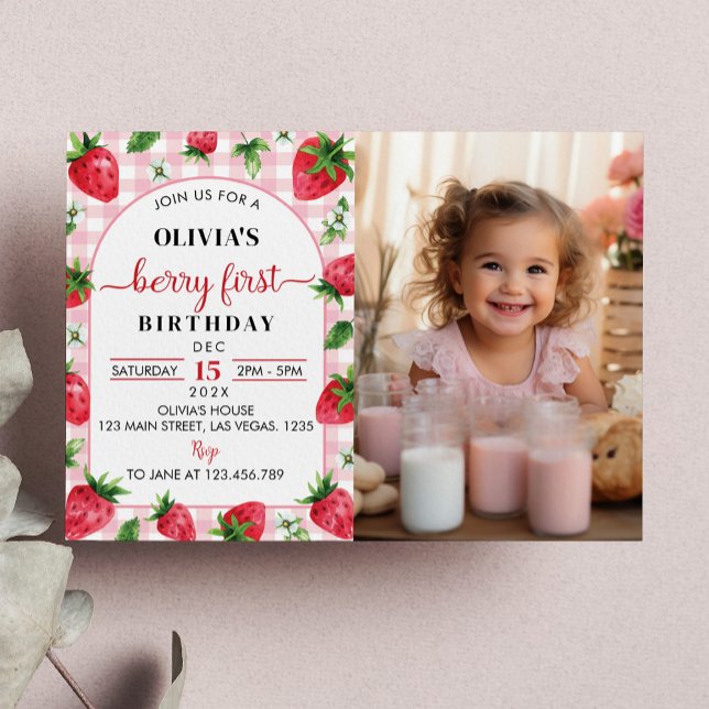 Berry Sweet First Birthday bjudande Jordgubbe Inbjudningar (Skapare uppladdad)