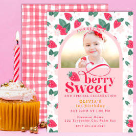 Berry Sweet First Birthday Photo Investigation Inbjudningar