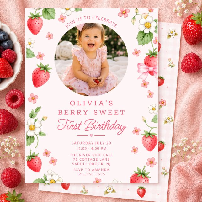 Berry Sweet Första Födelsedagsinbjudan Inbjudningar (Skapare uppladdad)