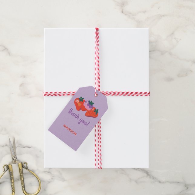 Berry Sweet Strawberry Birthday - Plum Presentetikett (Med Snöre)
