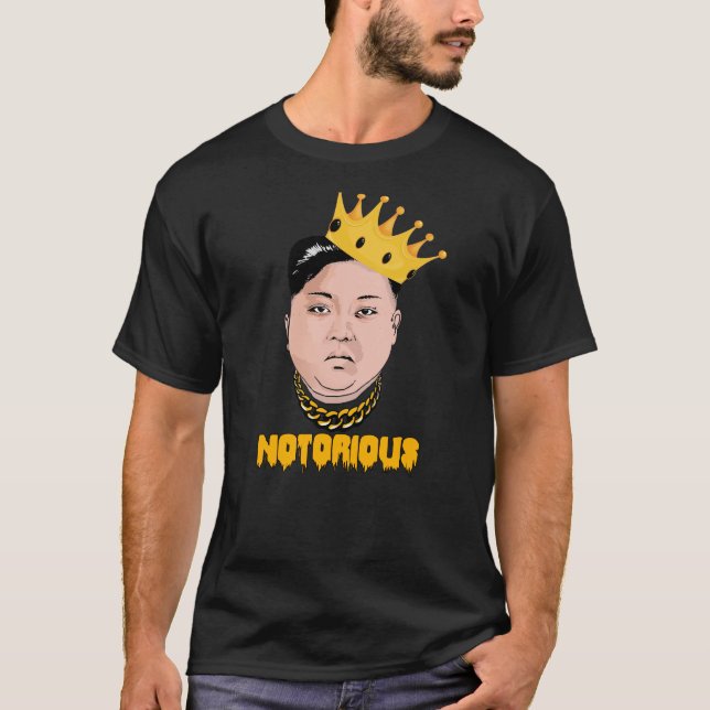BERYKTAD KIM JONG-UN -- Guld - T-shirt (Framsida)