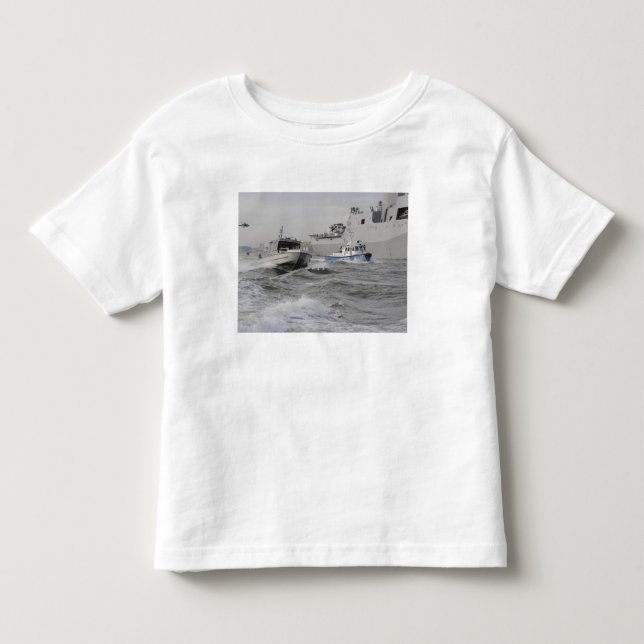 Besättningar från vaktavdelningen och polisavdelni t-shirt (Framsida)