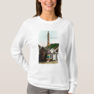 Beskåda av den korpsvarta TotempoleWrangellen, AK T Shirt
