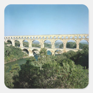 Beskåda av den romerska akvedukten, byggd c.19 BC Fyrkantigt Klistermärke