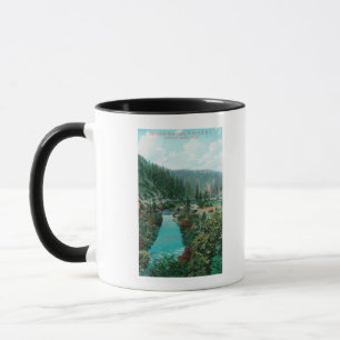 Beskåda av den Sacramento River kanjonen på SP Mugg