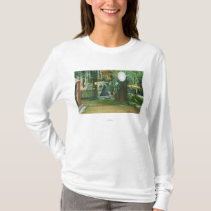 Beskåda av det Scotts lägret, den RedwoodsRussia T-shirt