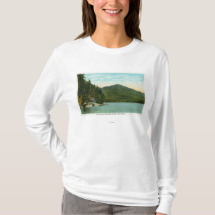 Beskåda av det Whiteface berg från älgön Tee Shirt