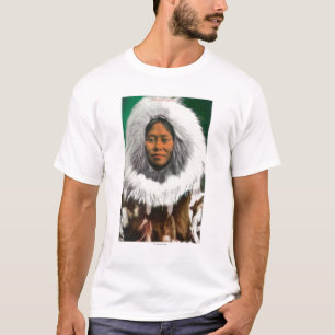 Beskåda av en eskimåskönhet tee shirt
