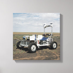 Beskåda av ett Lunar fordon för Rover 1-G Canvastryck