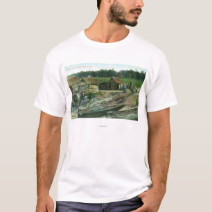 Beskåda av fartyg på strand i Chinatown Tee Shirt