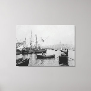 Beskåda av Galata i Istanbul från Sirkeci port Canvastryck