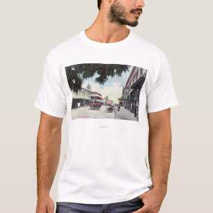 Beskåda av huvudsakliga StreetVisalia, CA Tee