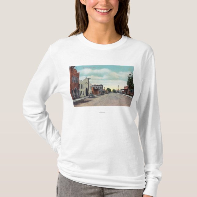 Beskåda av K StreetTulare, CA Tee Shirt (Framsida)
