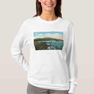Beskåda av kusten nära den Camden hamnen T Shirt