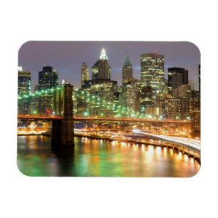 Beskåda av lägre Manhattan, och Brooklynen Magnet