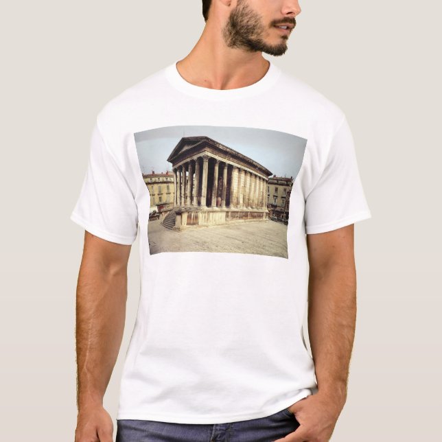 Beskåda av Maisonen Carree, c.19 BC T-shirt (Framsida)