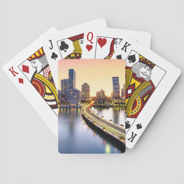 Beskåda av mandarinen orientaliska Miami med Spel Kort (Baksidan)