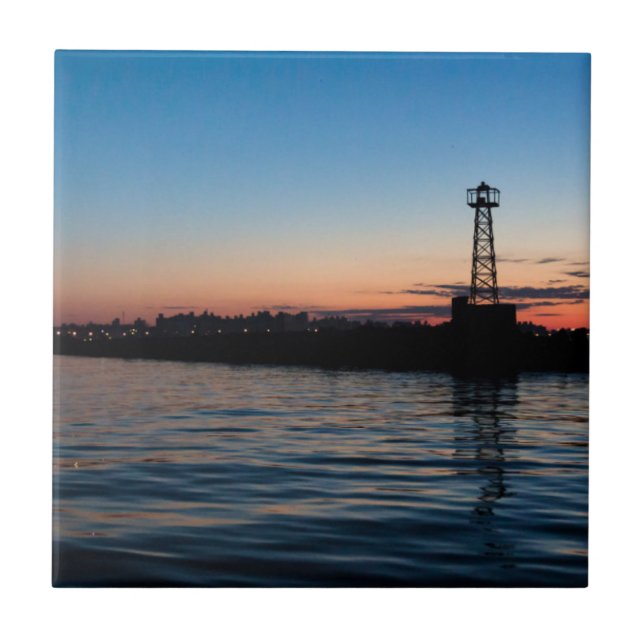 Beskåda av Montevideo på gryning, Uruguay Kakelplatta (Framsidan)