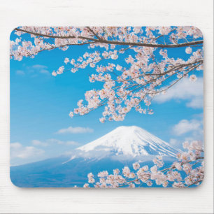 Beskåda av Mount Fuji med körsbärsröda blommar Musmatta