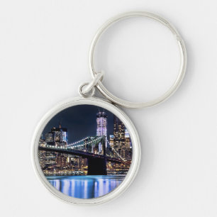 Beskåda av News York Brooklyn överbryggar Rund Silverfärgad Nyckelring