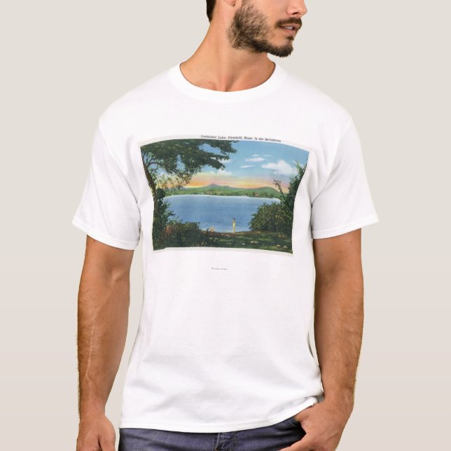 Beskåda av Pontoosuc sjön T-shirt (Framsida)