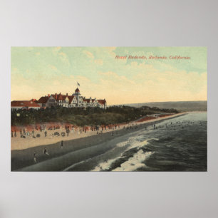 Beskåda av stranden & hotellet Redondo Poster