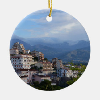 Beskåda från en Calabrian backeTown Julgransprydnad Keramik