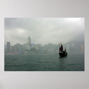 Beskåda från Kowloon in mot glåmiga Chai, Hong Poster